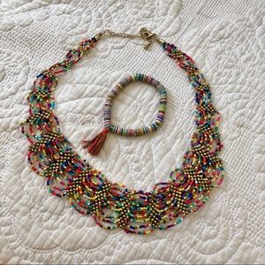 Boutique necklace and bracelet set